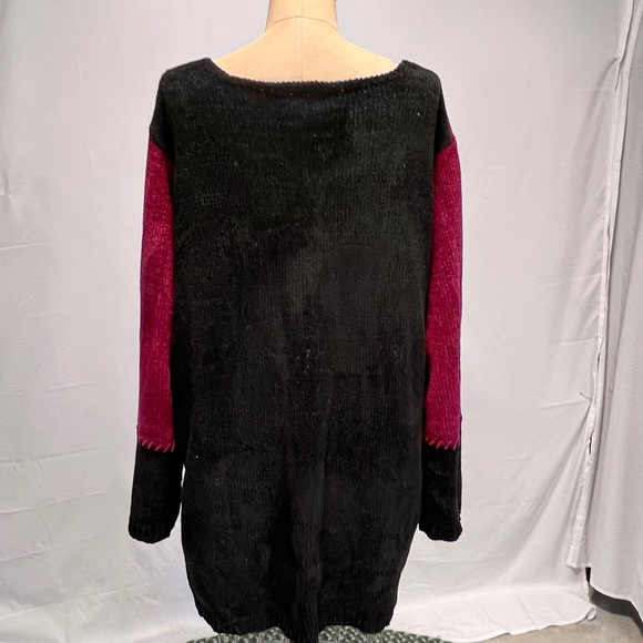 VINTAGE wildflower embroidered dark whimsical knit chenille sweater moody floral - Picture 11 of 15